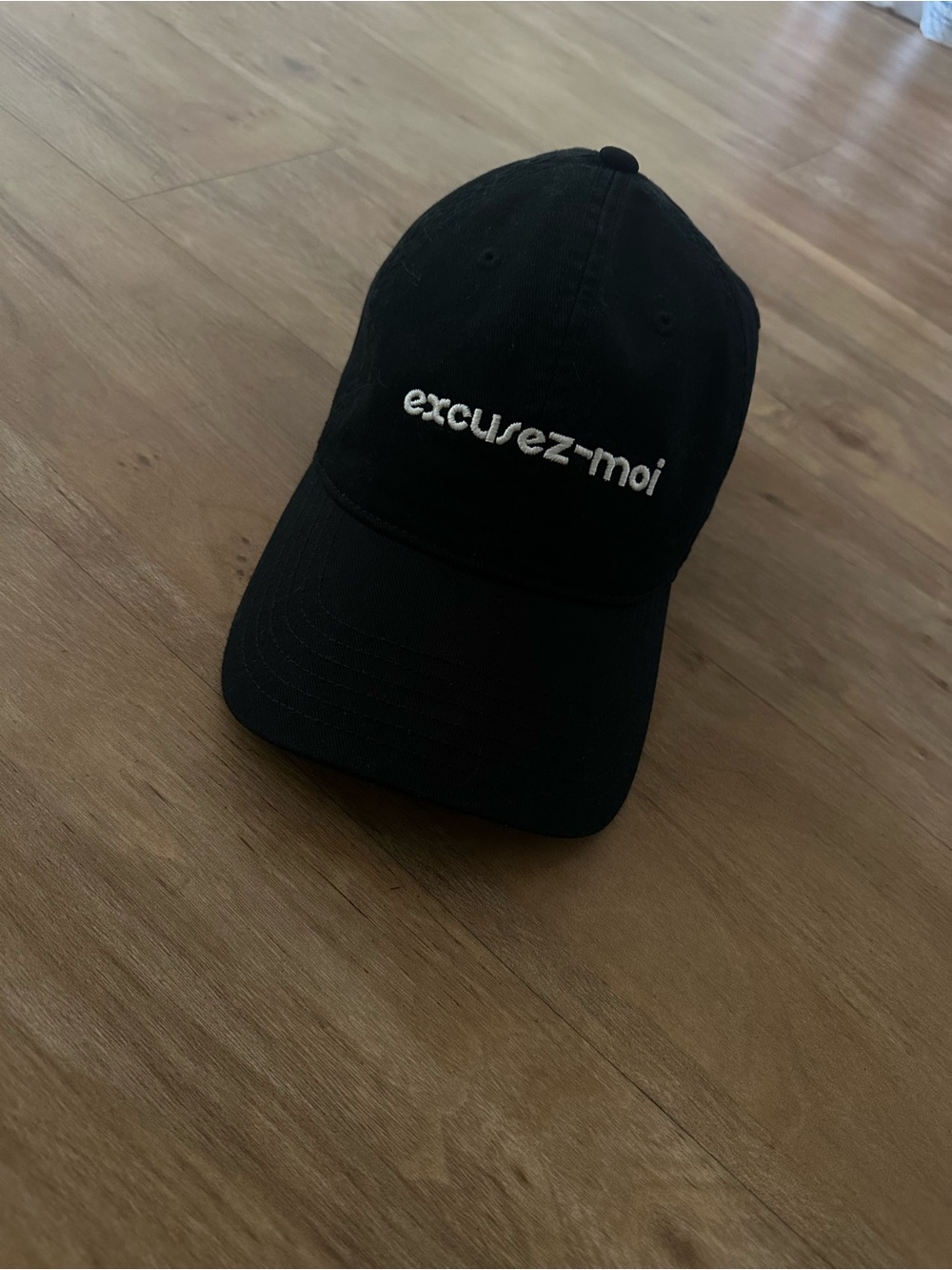 Aerie hat